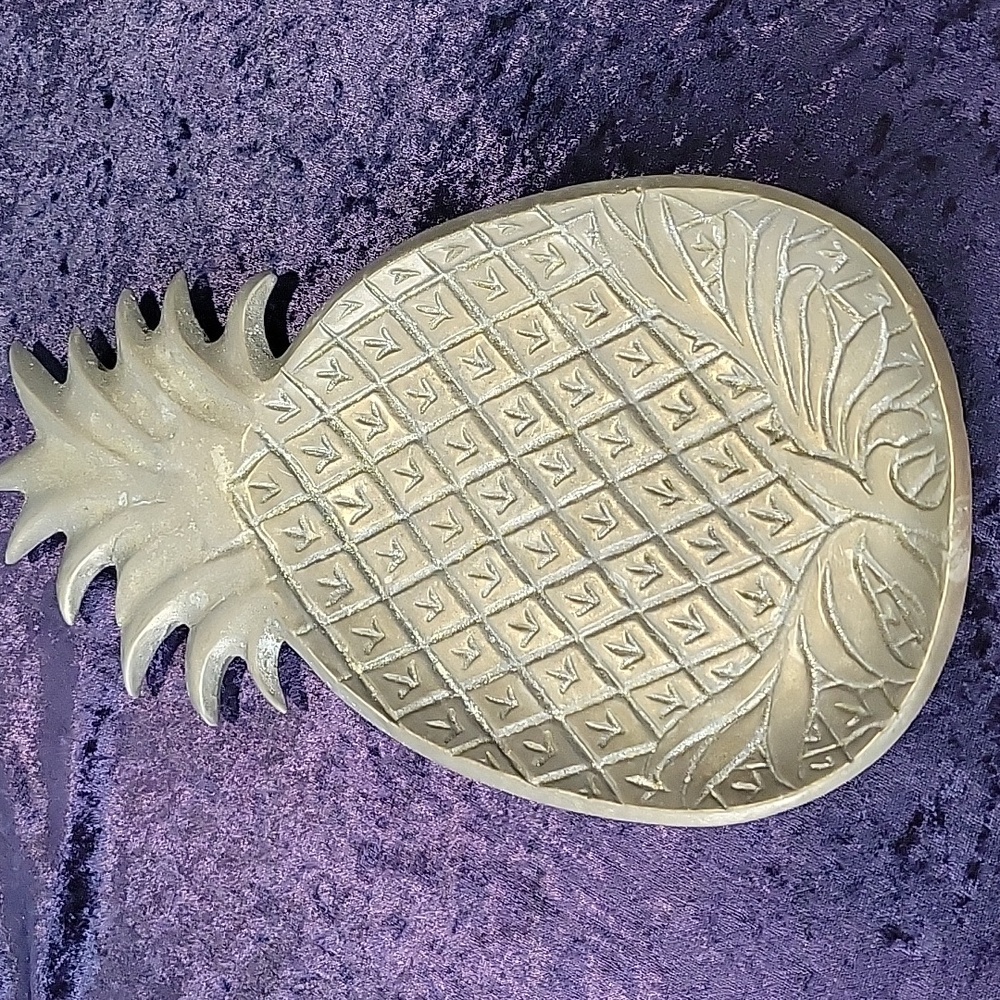 Pineapple Hot Plate, Trinklet Dish, Candle Plate Aluminum Footed 11" L x 6.5" W